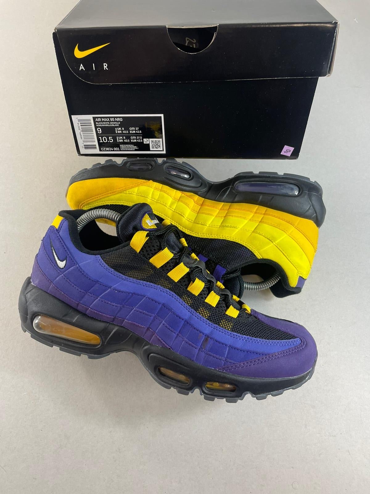 Nike Air Max 95 NRG UK 8 - RecycledStreetwear