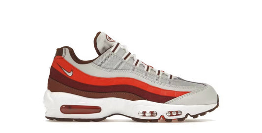 Nike Air Max 95 Photon Dust Picante Red UK 9 - RecycledStreetwear