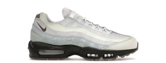 Nike Air Max 95 Sequoia Dusty Sage UK 8.5 - RecycledStreetwear