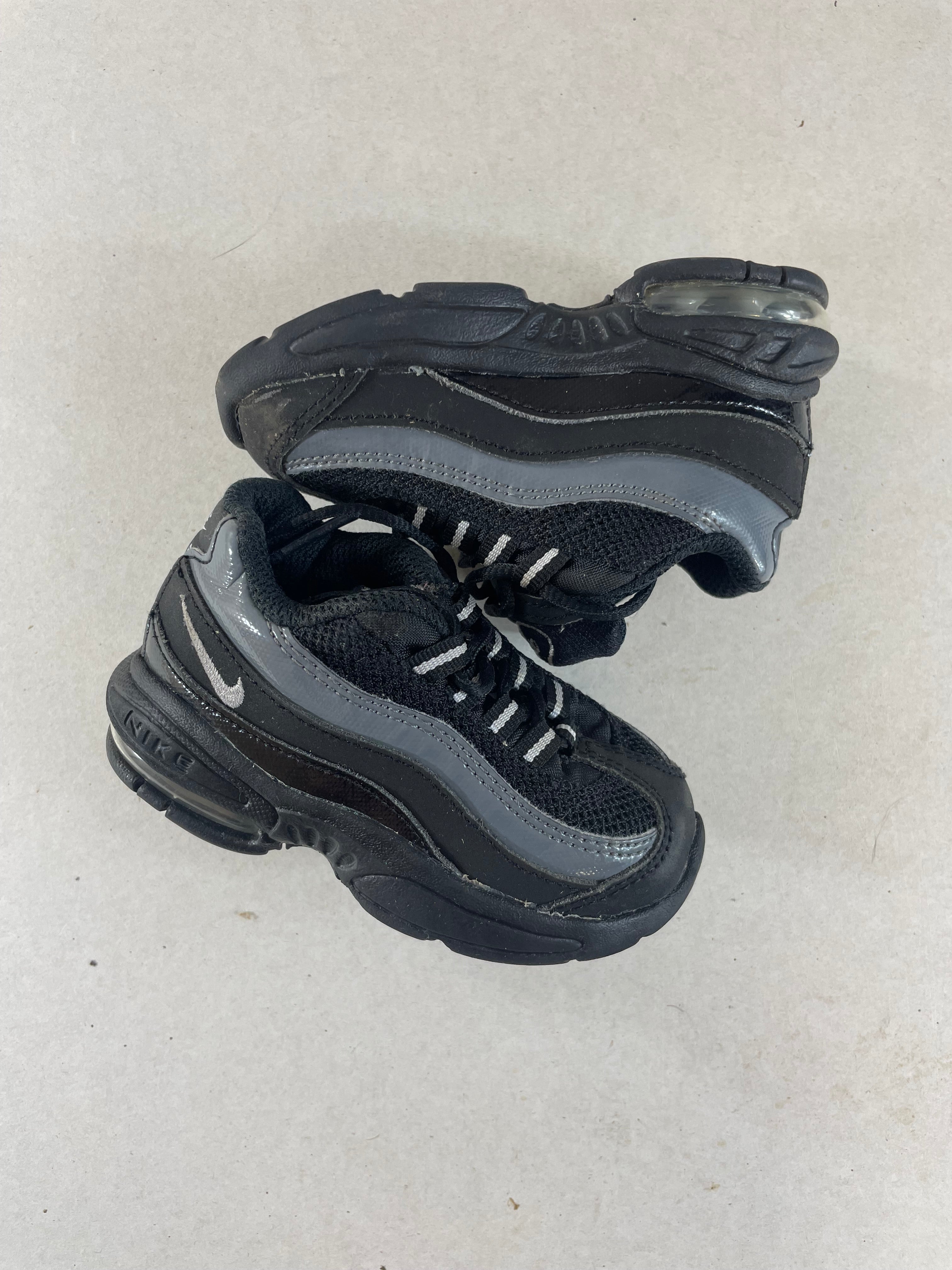 Nike Air Max 95 TD UK 4.5/5c - RecycledStreetwear