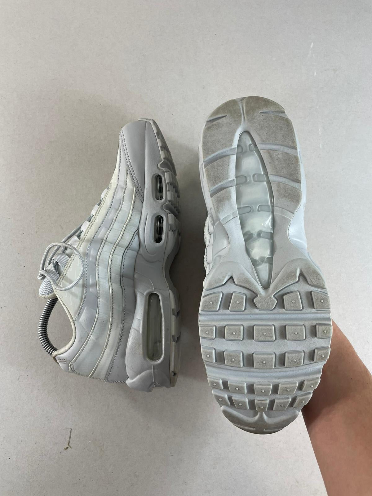 Nike Air Max 95 UK 6 - RecycledStreetwear