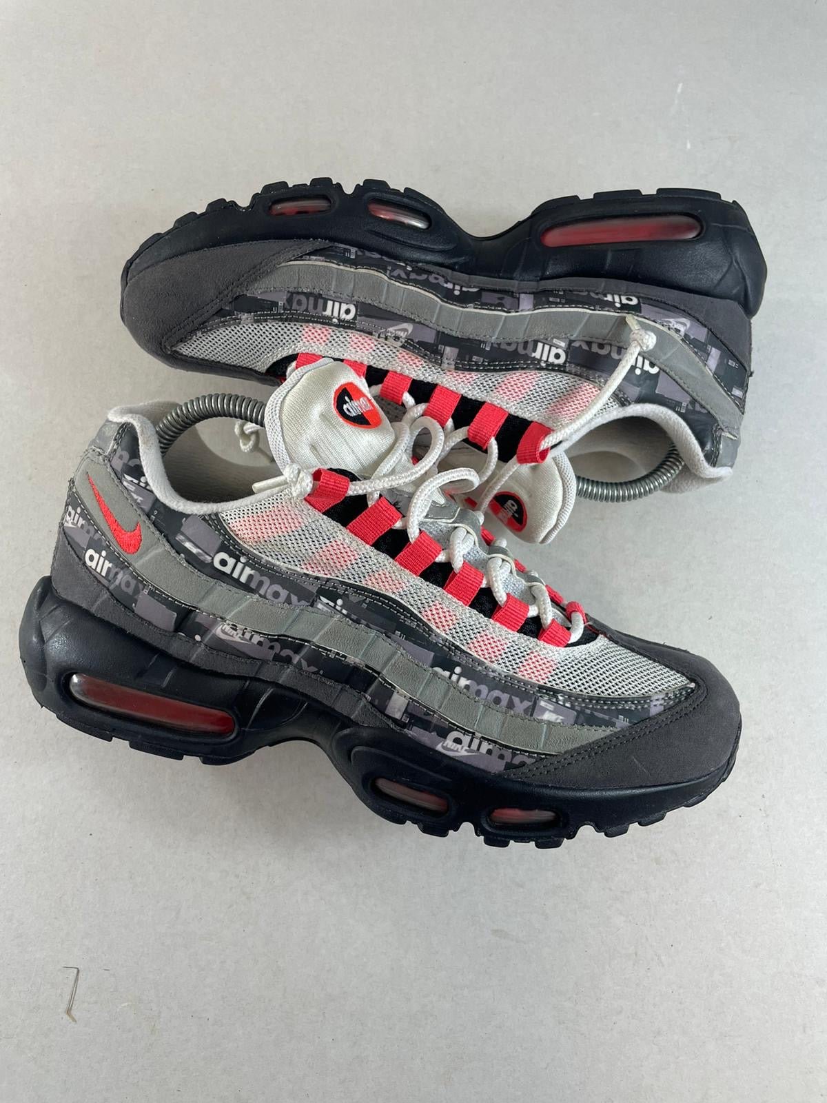 Nike Air Max 95 UK 7 - RecycledStreetwear