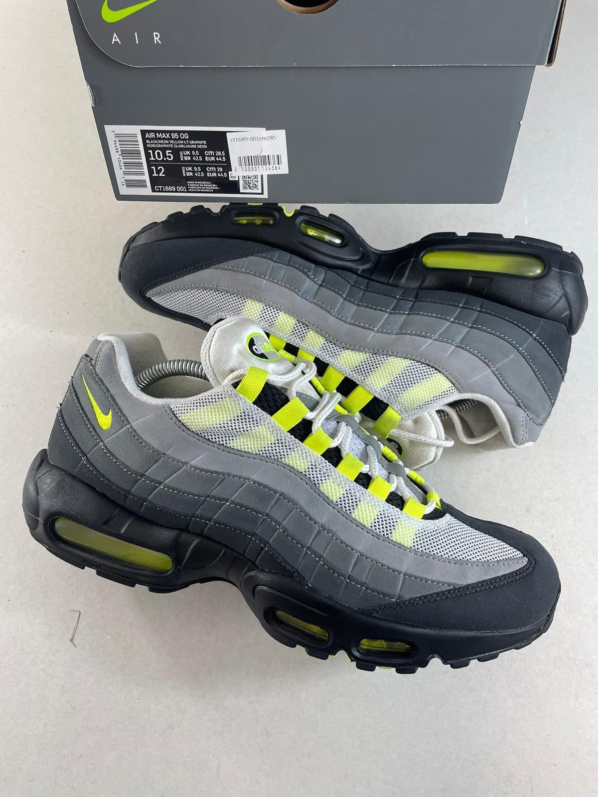 Nike Air Max 95 UK 9.5 - RecycledStreetwear