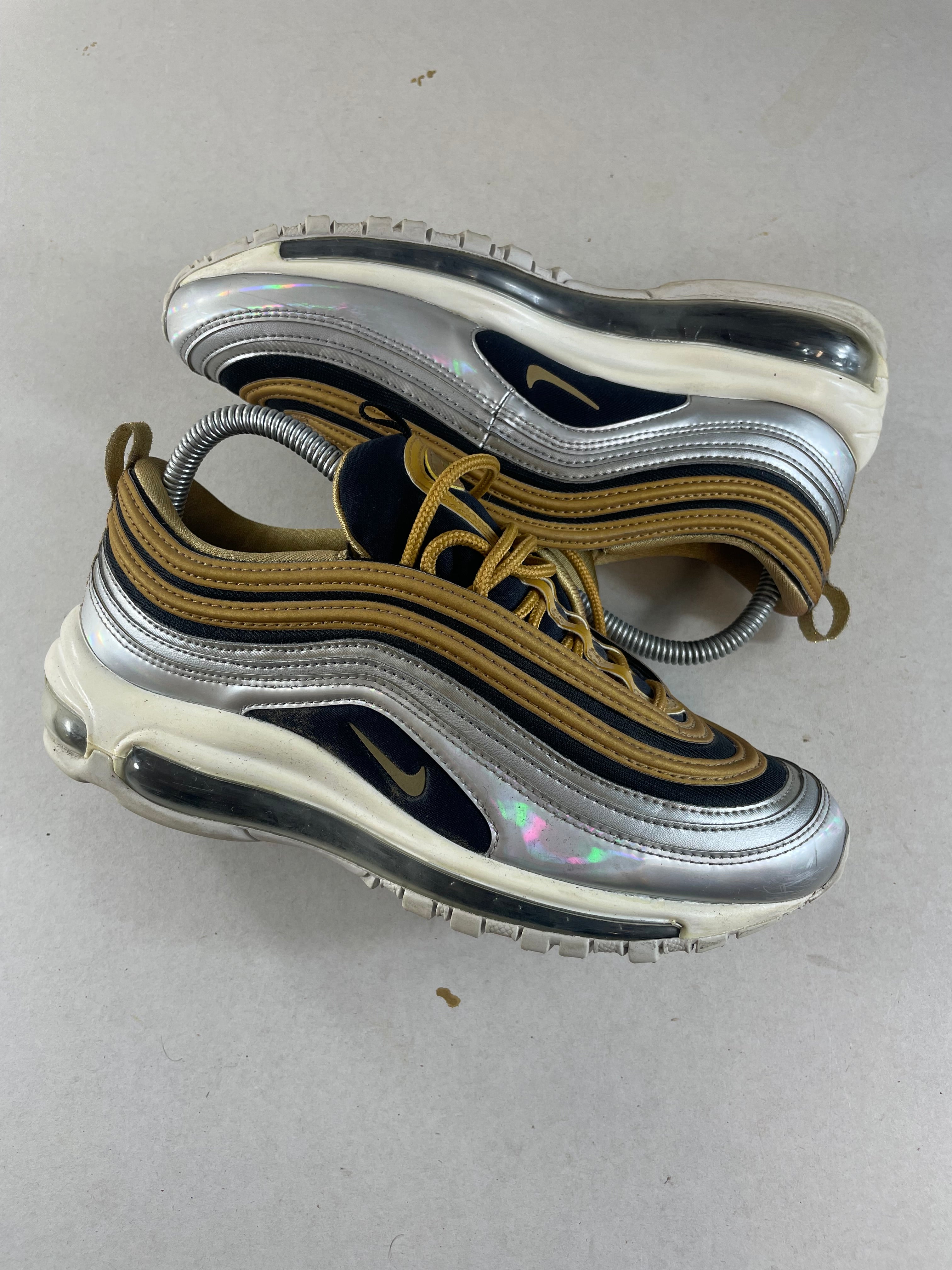 Nike Air Max 97 UK 5 - RecycledStreetwear