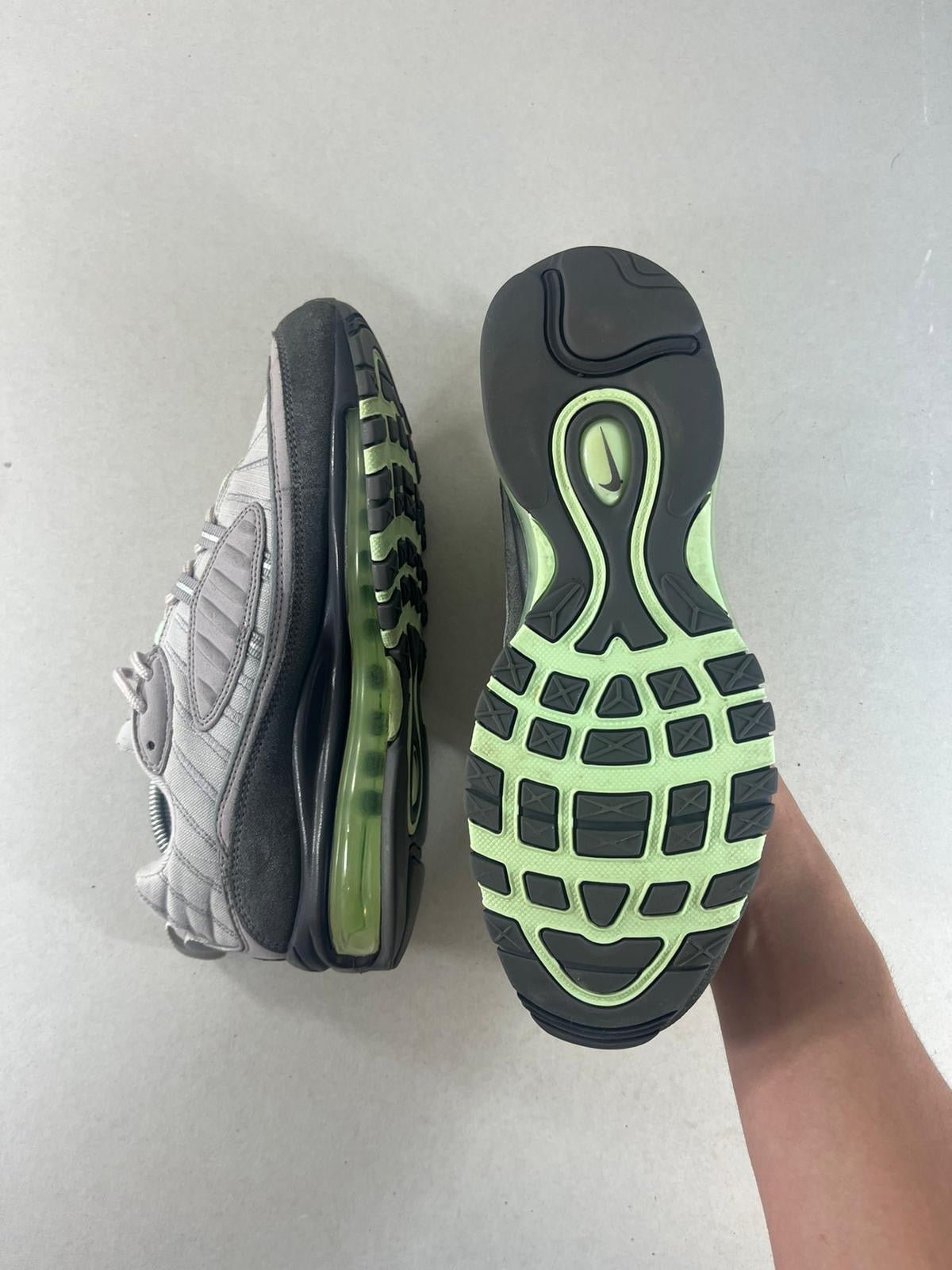 Nike Air Max 98 UK 6 - RecycledStreetwear