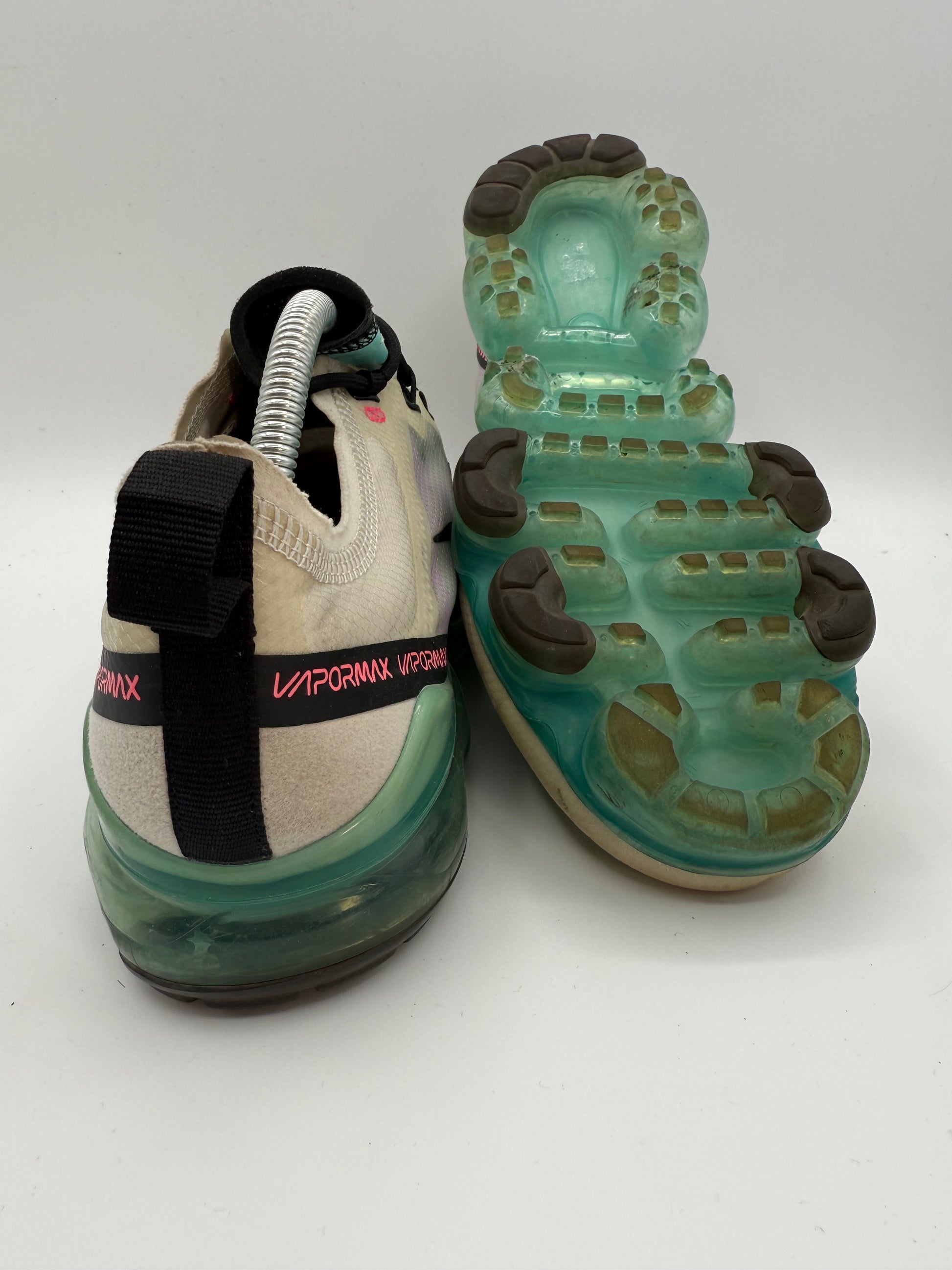 Nike Air VaporMax 2019 Dragon Fruit UK 7.5 - RecycledStreetwear