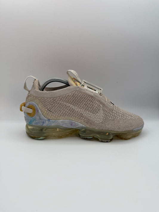Nike Air Vapormax 2020 Flyknit Summit White UK 6.5 - RecycledStreetwear