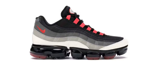 Nike Air VaporMax 95 Comet UK 7 - RecycledStreetwear