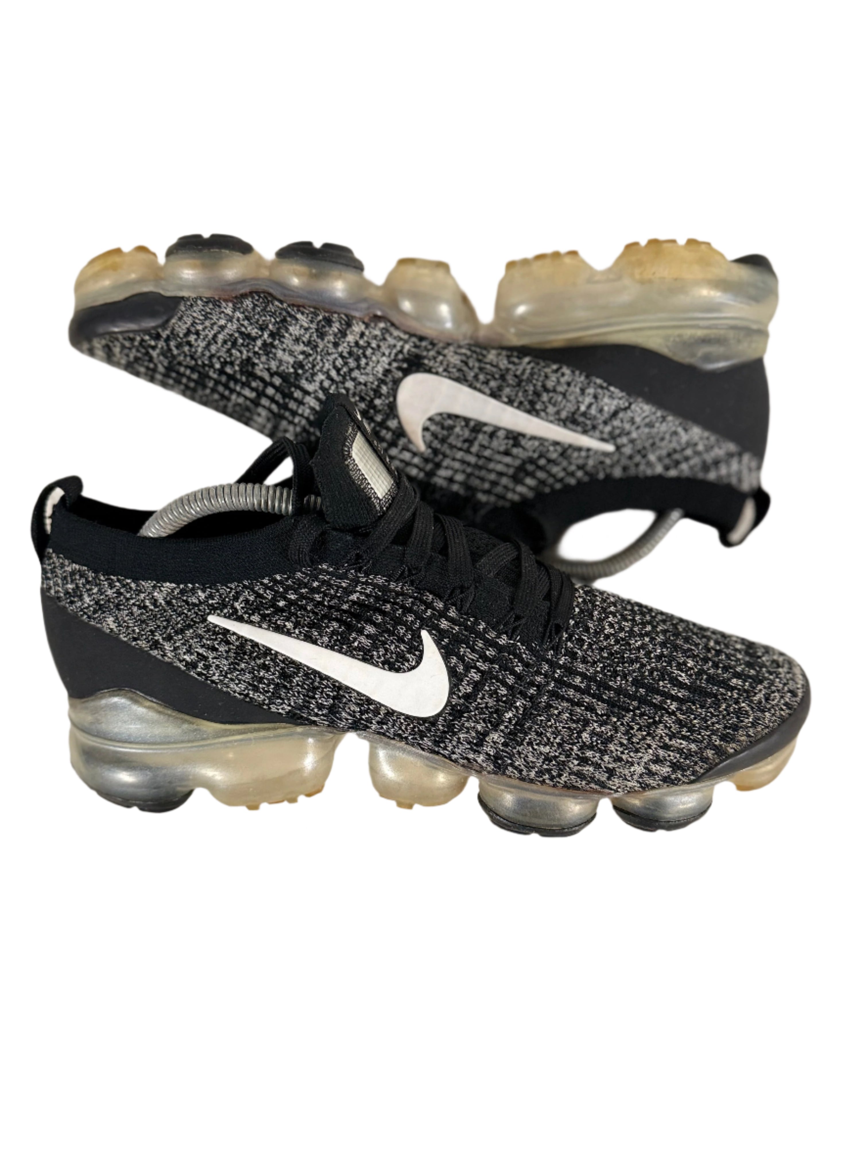 Nike Air VaporMax Flyknit 3 ‘Oreo’ UK 8 - RecycledStreetwear