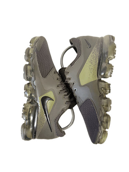 Nike Air VaporMax GS 'Medium Olive' uk 5.5 - RecycledStreetwear