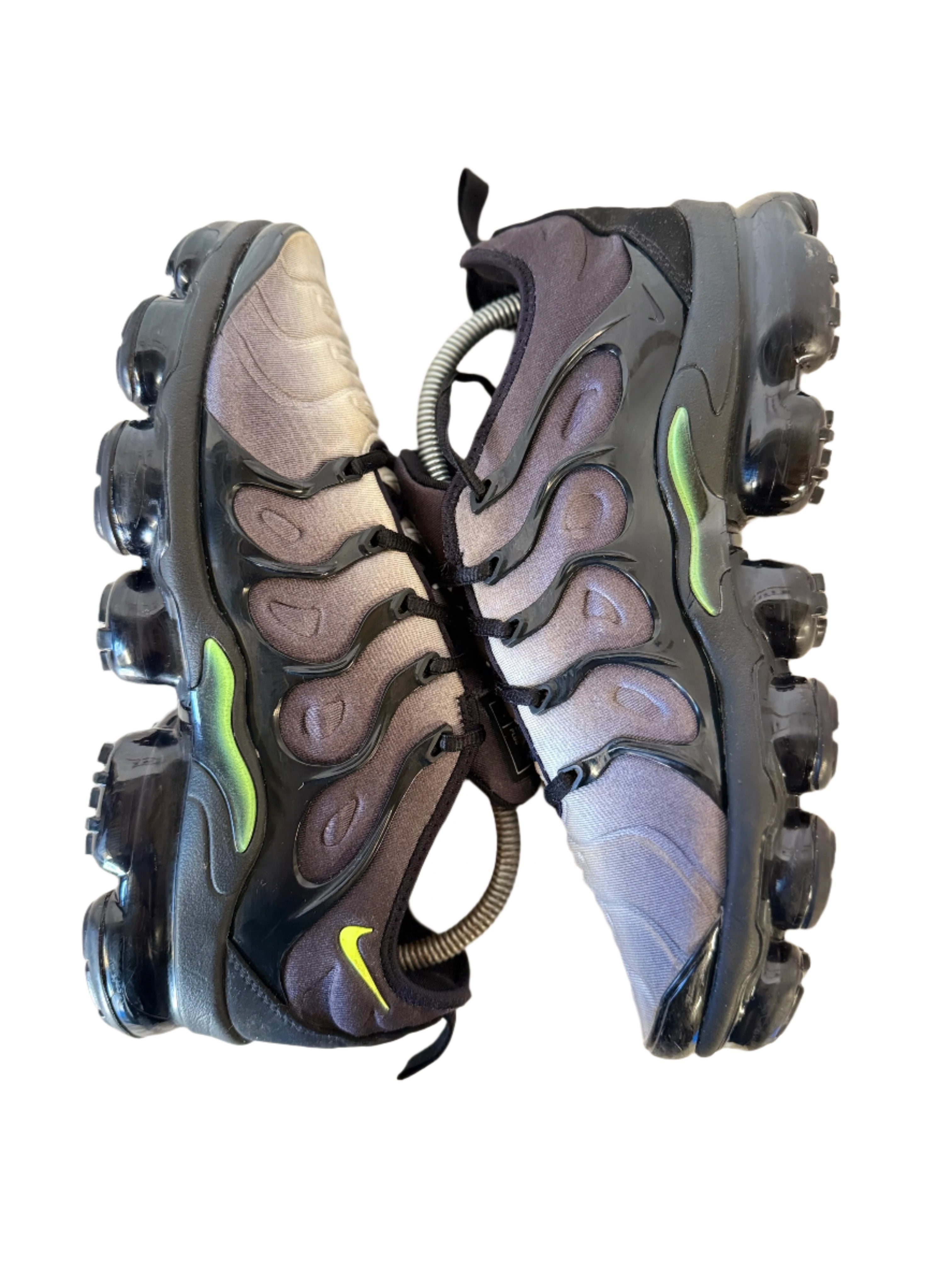 Nike Air VaporMax Plus 'Black Volt' UK 7 - RecycledStreetwear