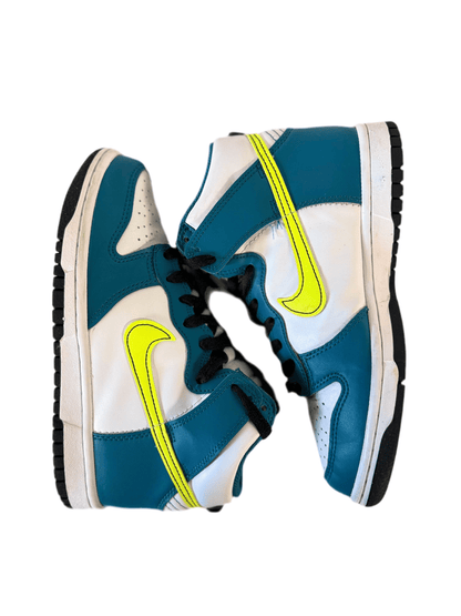 Nike Dunk High 'Bright Spruce Volt' uk 4.5 - RecycledStreetwear