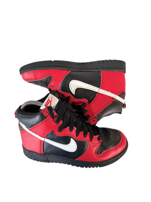 Nike Dunk High 'Deadpool' (GS) uk 3 - RecycledStreetwear