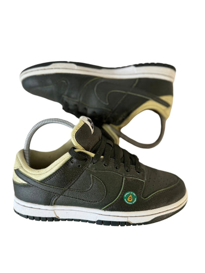 Nike Dunk Low ‘Avocado’ UK 3 - RecycledStreetwear