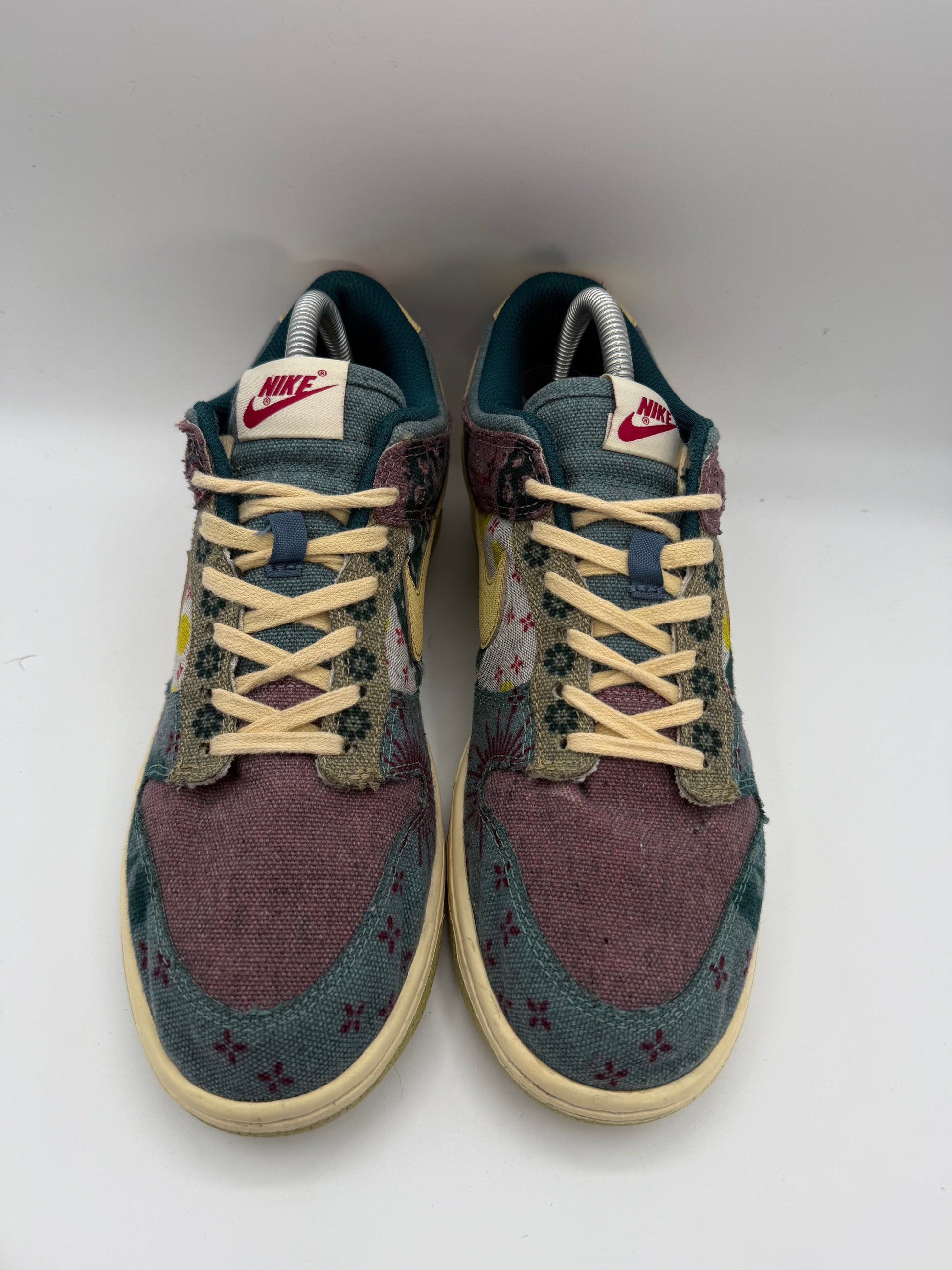 Nike Dunk Low Community Garden UK 7 - RecycledStreetwear