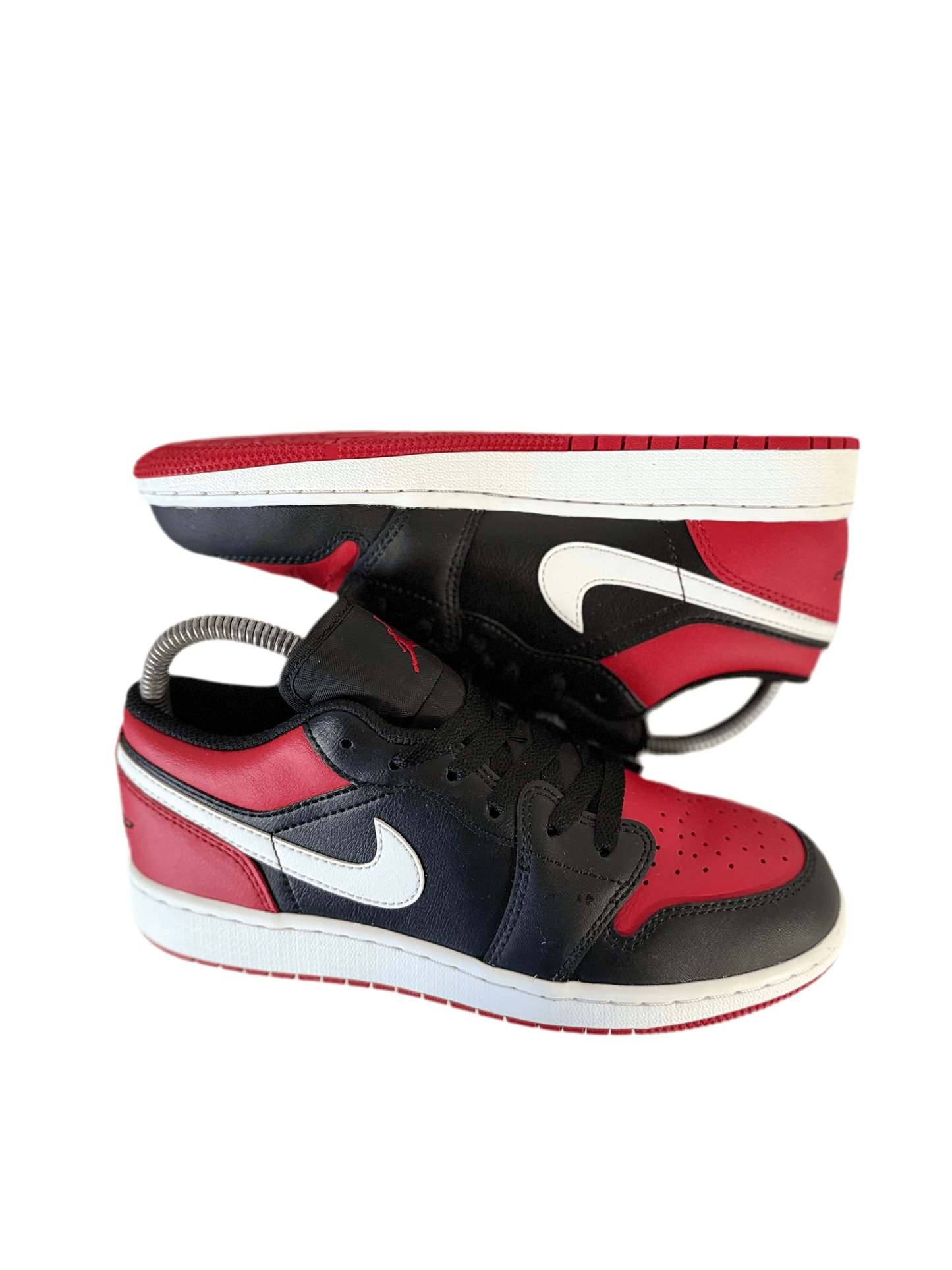 Nike Jordan 1 Low Alternate 'Bred Toe' uk 4 - RecycledStreetwear