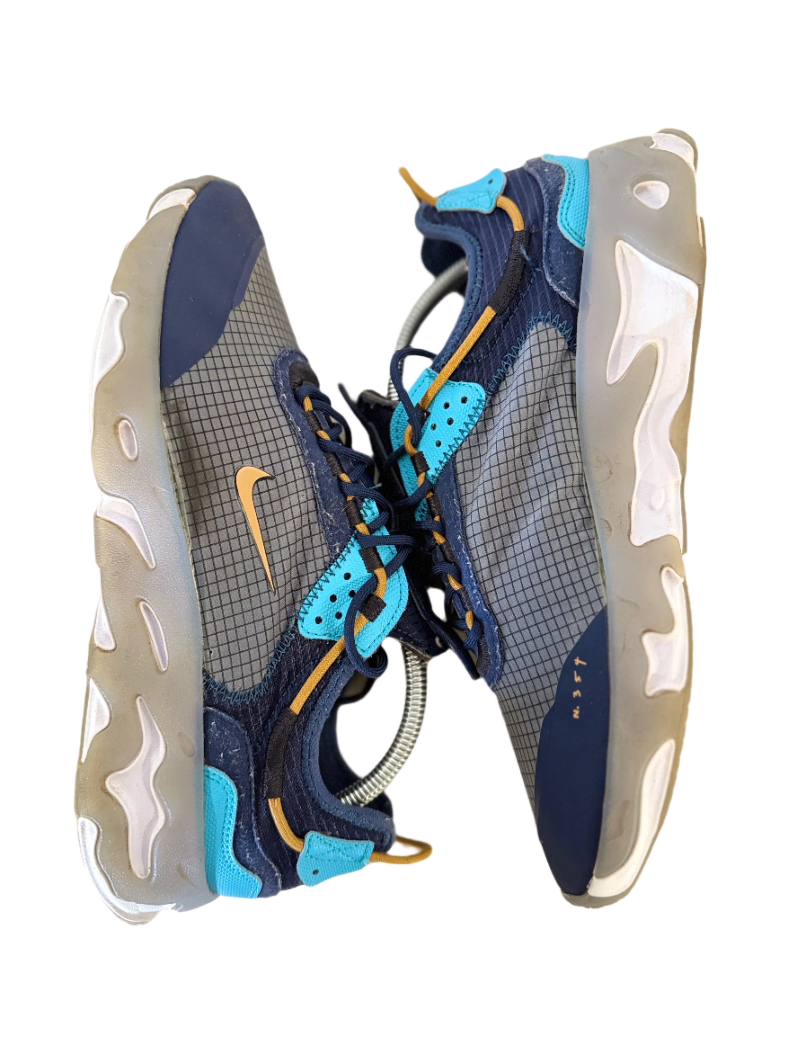 Nike React Live 'Midnight Navy Wheat' uk 8.5 - RecycledStreetwear