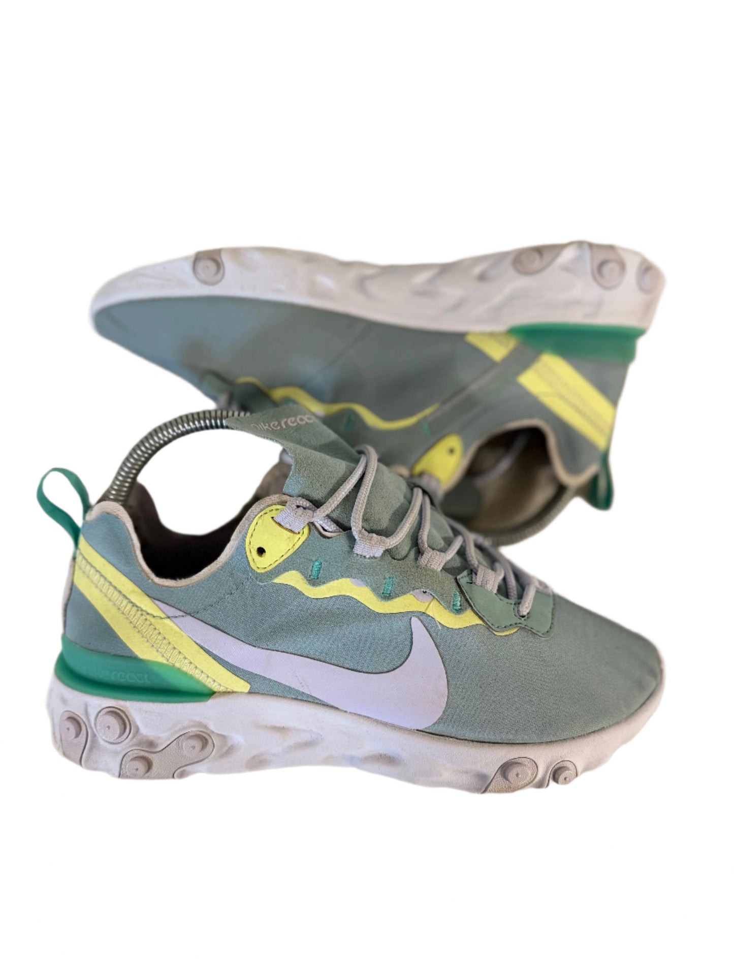 Nike React UK 5 - RecycledStreetwear