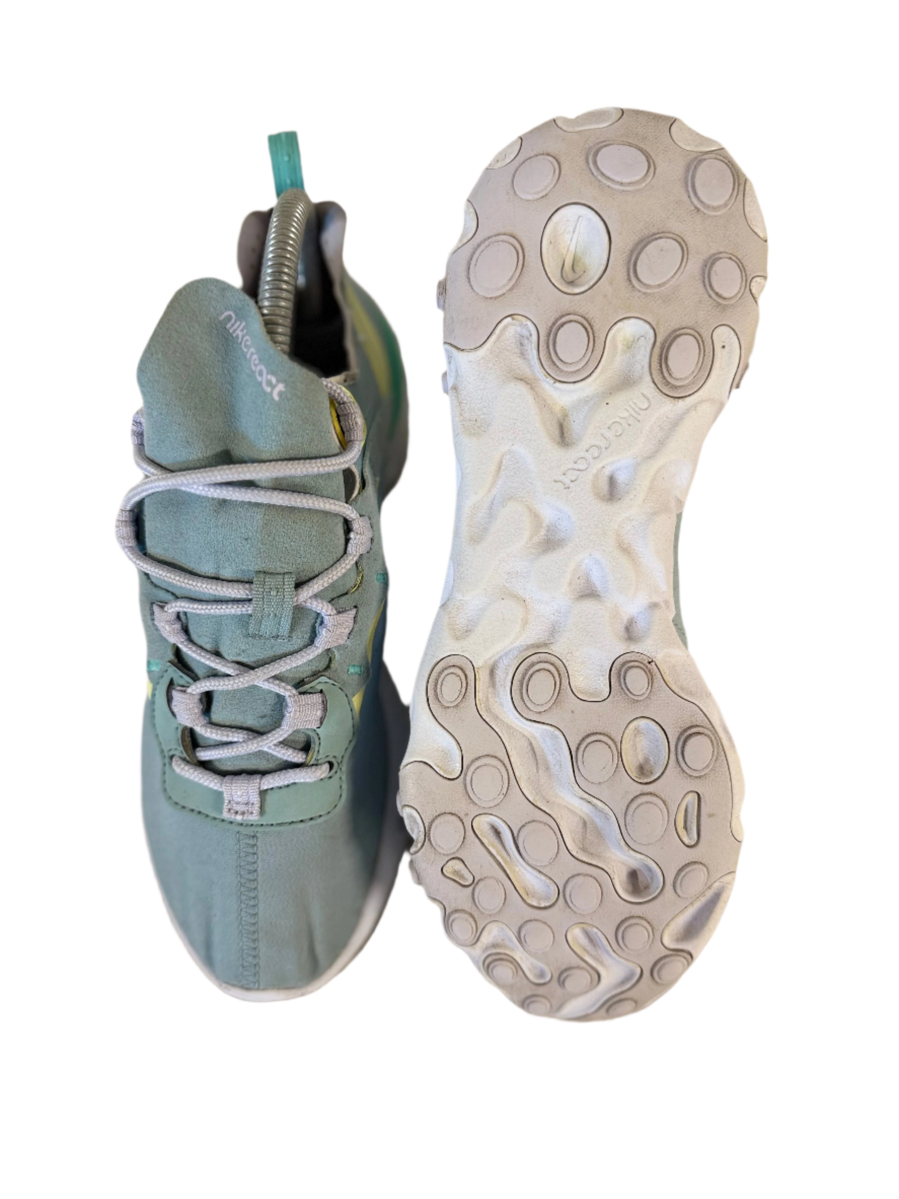 Nike React UK 5 - RecycledStreetwear