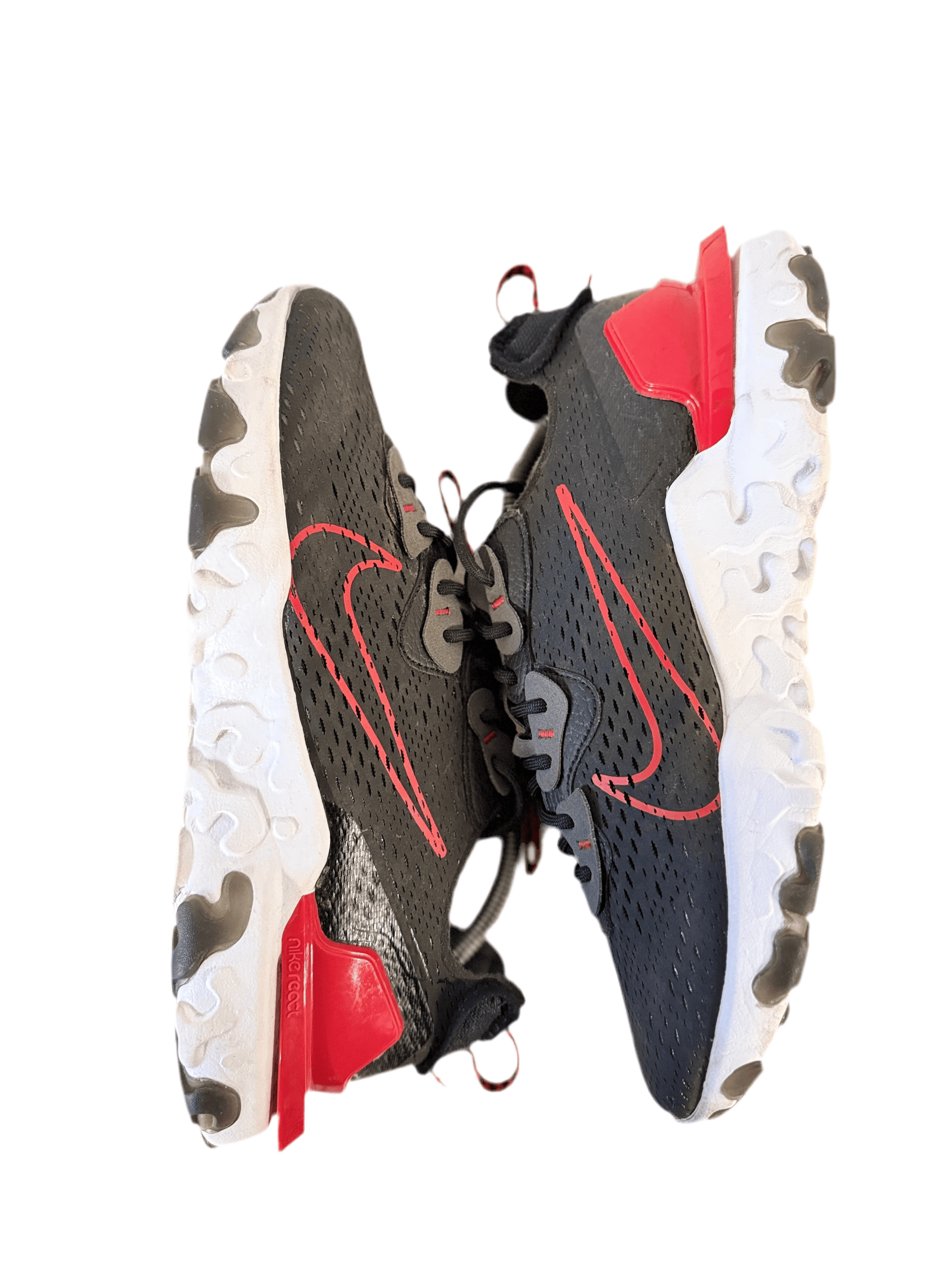 Nike React Vision 'Black Uni Red' UK 9 - RecycledStreetwear