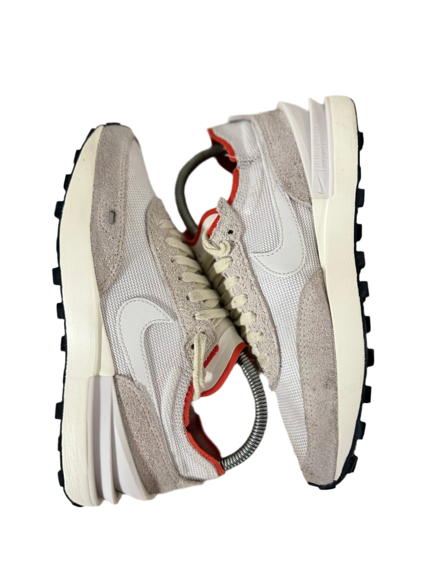 Nike Waffle One ‘Vintage White Picante Red’ uk 4 - RecycledStreetwear