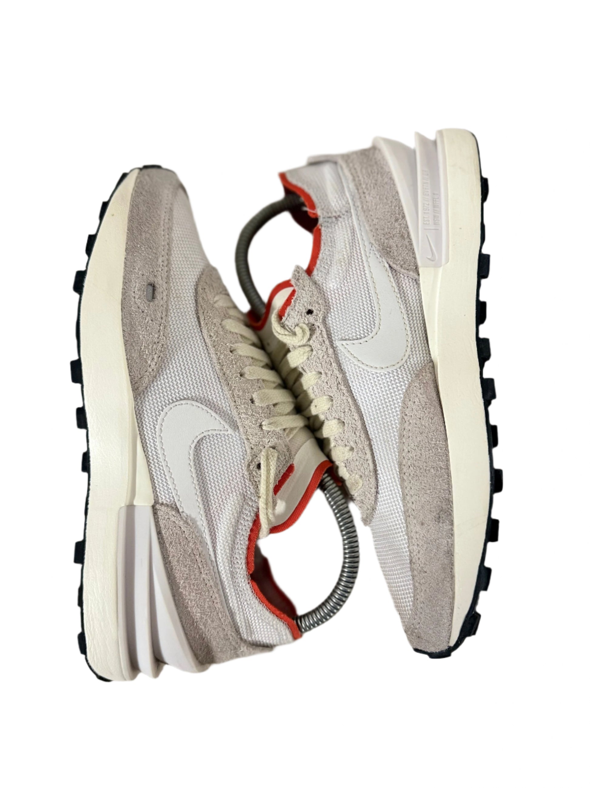 Nike Waffle One ‘Vintage White Picante Red’ uk 4 - RecycledStreetwear