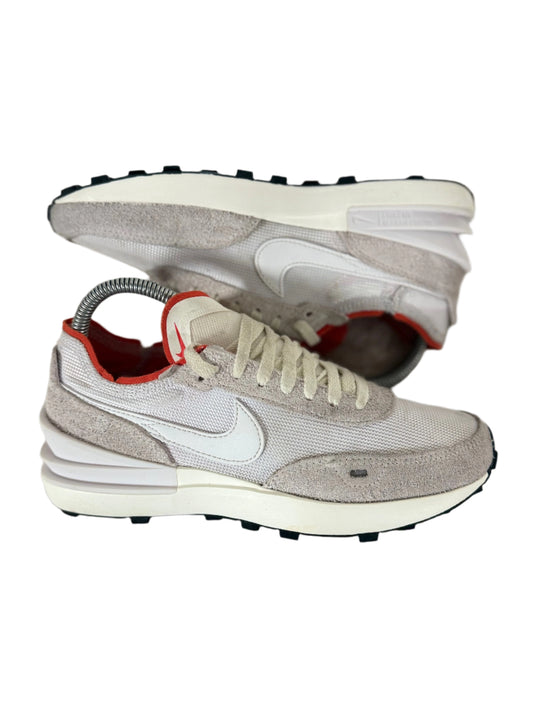 Nike Waffle One ‘Vintage White Picante Red’ uk 4 - RecycledStreetwear