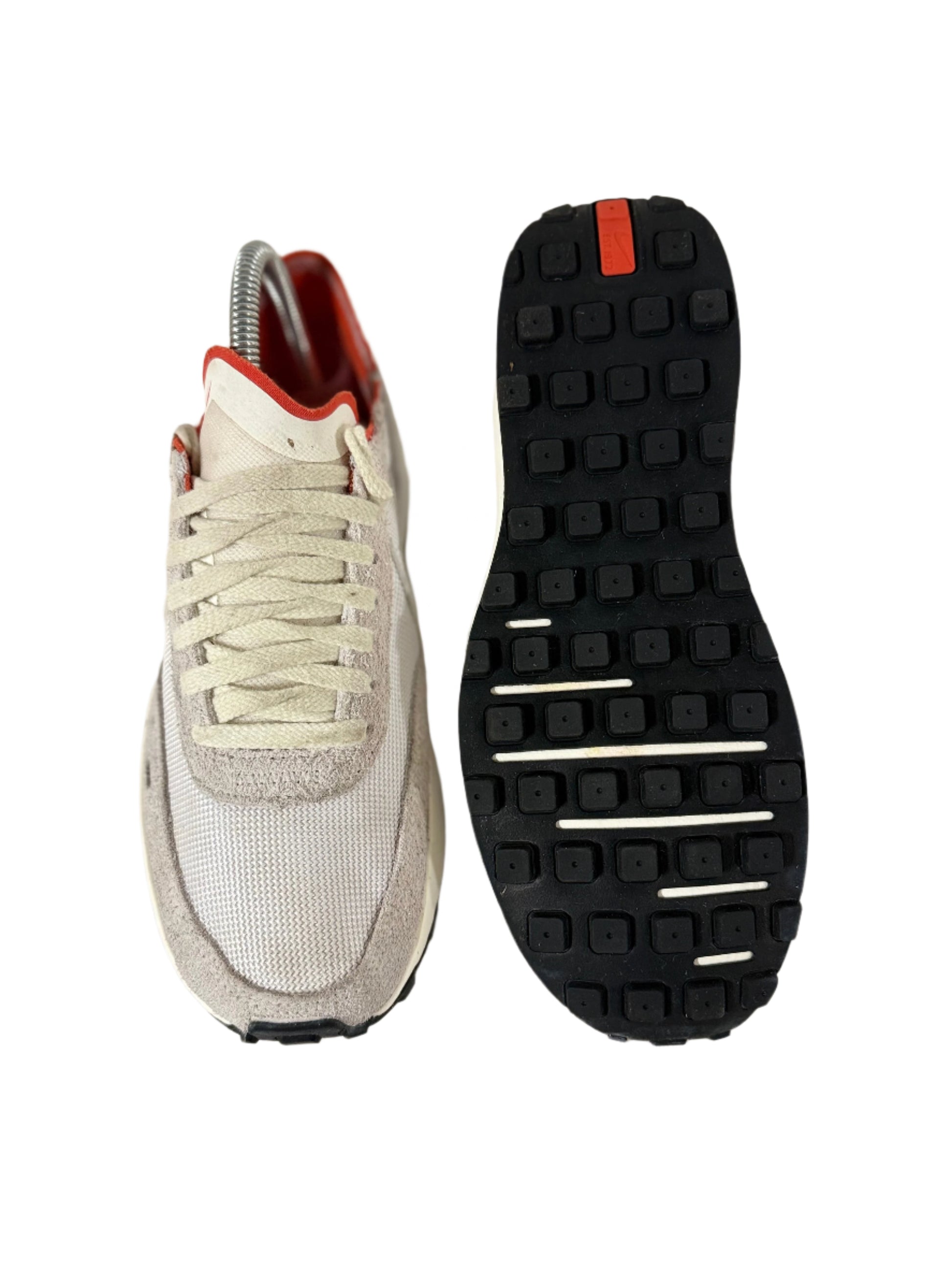 Nike Waffle One ‘Vintage White Picante Red’ uk 4 - RecycledStreetwear